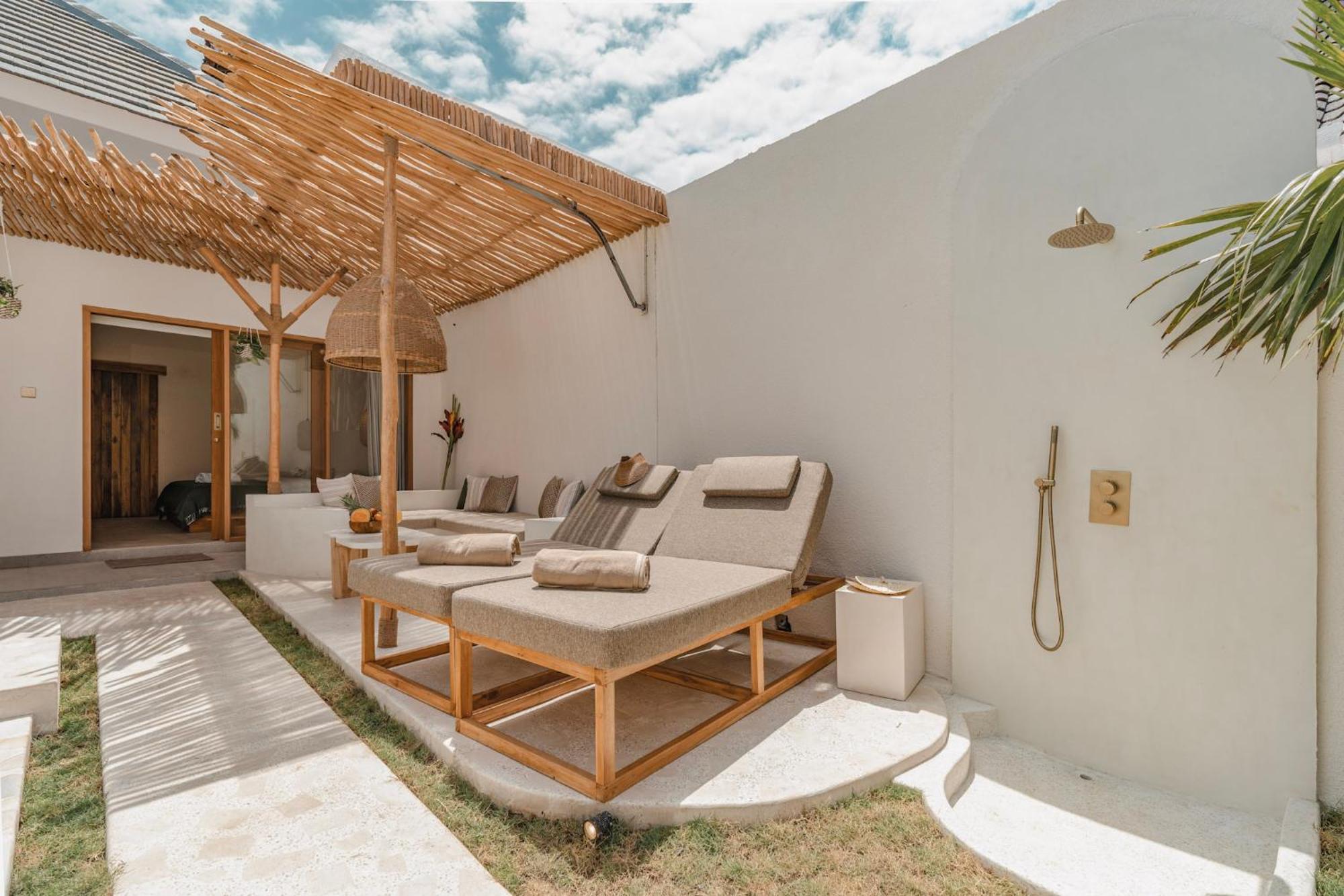 Aestetika Villa Sanur - 3-Min Walk To Beach Экстерьер фото